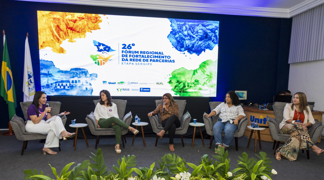 Fórum de Rede de Parcerias inova em Sergipe com painel de políticas para mulheres